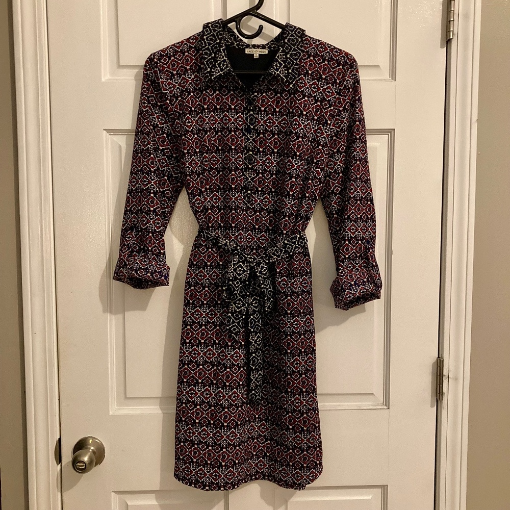 Lace & Mesh Geometric Navy Red Belted Shirt Dress